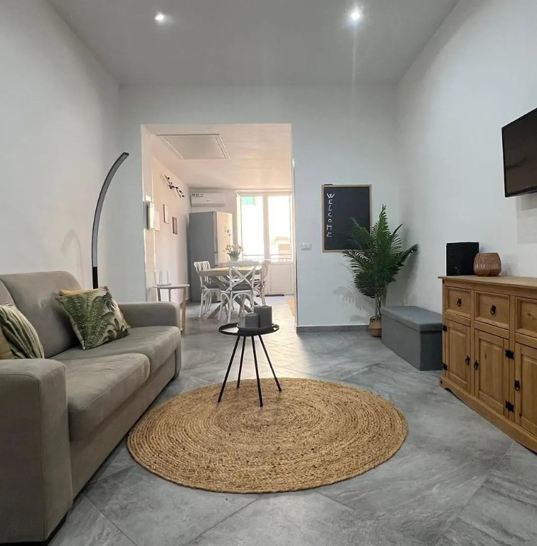 A Casuzza Apartment Palermo Italy