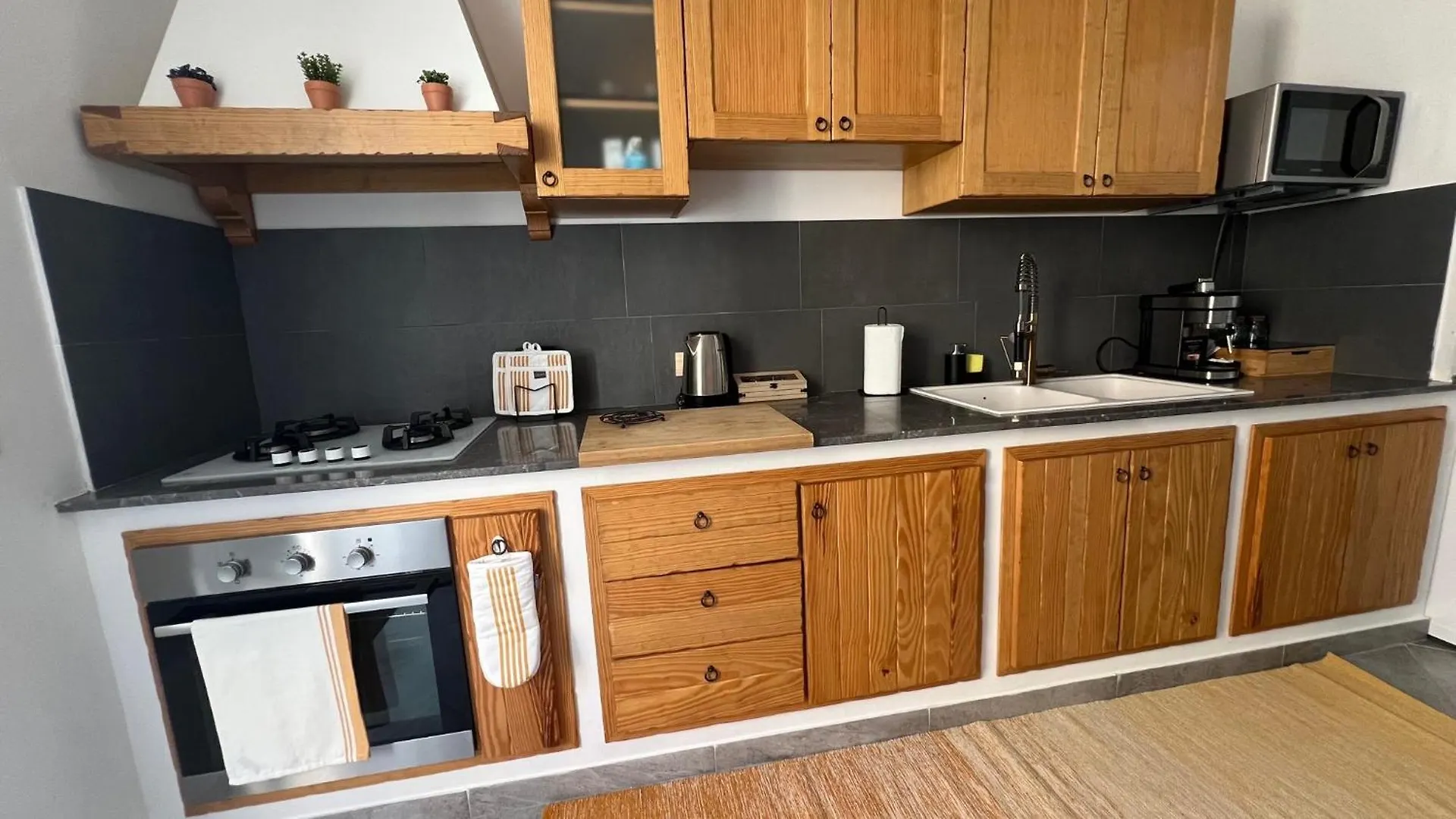 A Casuzza Apartment Palermo 0*,